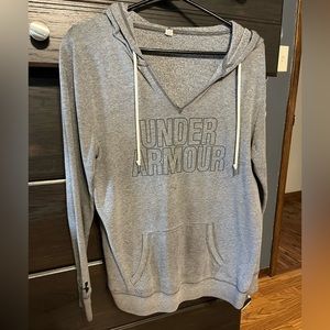 Under Armour sweatshirt